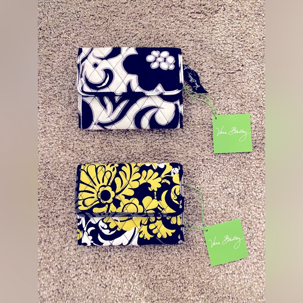 BRAND NEW Vera Bradley Wallet - Price per item